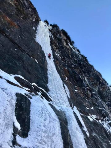 Shawn Bunnell on a Fat (typically thin and run out) first pitch. Much steeper than it looks here - Photo: Phil Schuld