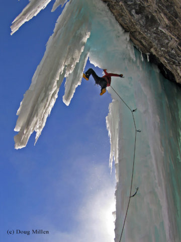 Yan Mongrain on a variation of Le Tube, Pont-Rouge Quebec. 